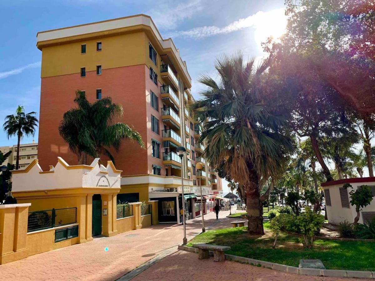 Apto. Lujo Primera Linea Playa Del Bajondillo Торремолинос Экстерьер фото